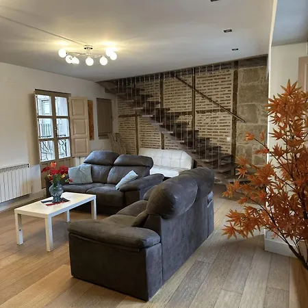 Principal Plaza